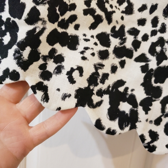 J. CREW Scalloped Hem Animal Print Shorts Size 8 - Picture 4 of 7